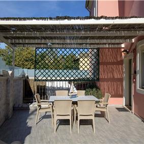 7 bedroom seaside villa with pool, Kassiopi, sleeps 13